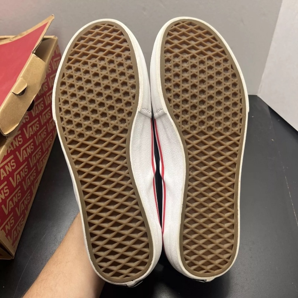 Thrasher Black and Yellow vans - Picture 6 of 7